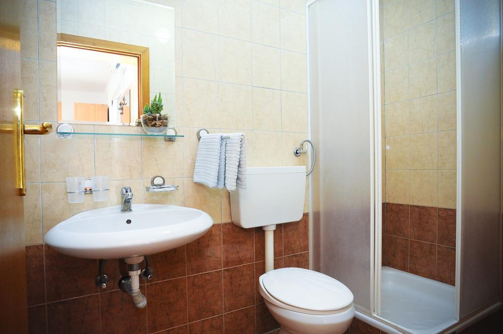 Budva Inn Guest House Rom bilde